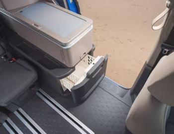 Интерьер Volkswagen California Coast [UK-spec] (T7) '2025–н.в.