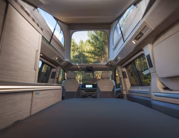 Интерьер Volkswagen California Ocean [UK-spec] (T7) '2025–н.в.