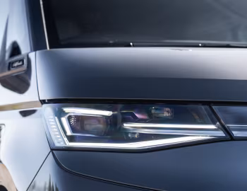 Volkswagen California Ocean eHybrid 4MOTION [UK-spec] (T7) '2025–pr.