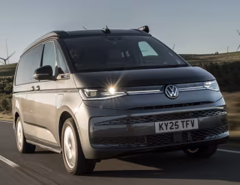 Volkswagen California Ocean eHybrid 4MOTION [UK-spec] (T7) '2025–pr.