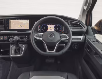 Panel frontal Volkswagen Caravelle [UK-spec] (T6.1) '2020–24