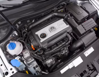 Bajo el capó 2013–18 Volkswagen CC [North America] '2012–18