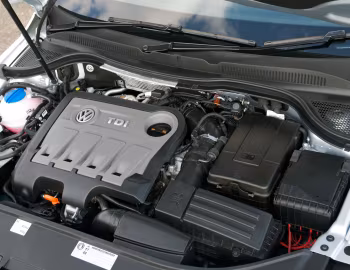 Bajo el capó Volkswagen CC BlueMotion [UK-spec] '2012–17
