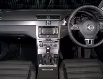 Panel frontal Volkswagen CC BlueMotion [UK-spec] '2012–17