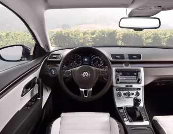 Panel frontal Volkswagen CC BlueMotion [Worldwide] '2012–17