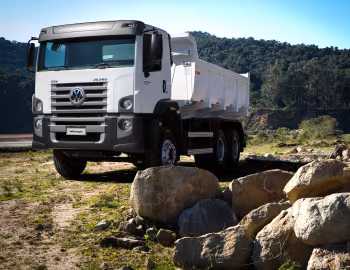 Volkswagen Constellation 26.280 6×4 Dumper '2013–23