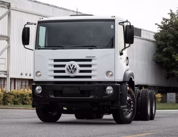 Volkswagen Constellation 24.260 6×2 Robust package '01.2018–23