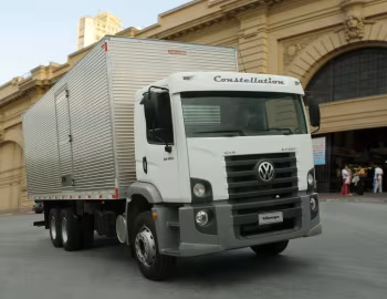 Volkswagen Constellation 24-250 6×2 '09.2005–12
