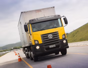 Volkswagen Constellation 24.280 8×2 '2014–23