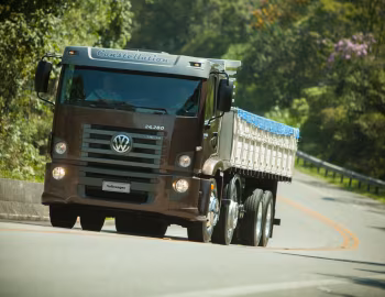 Volkswagen Constellation 24.280 8×2 '2014–23