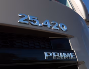 Volkswagen Constellation 25.420 "Prime" '2015