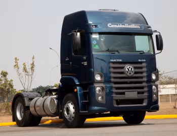 Volkswagen Constellation 19-320 Titan Tractor '2011
