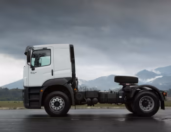 Volkswagen Constellation 19.330 Titan Tractor '09.2015–23