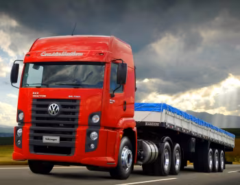 Volkswagen Constellation 25-320 Titan 6×2 Tractor '03.2008–12