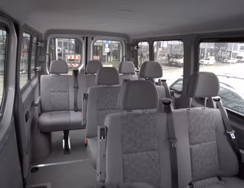 Interior Volkswagen Crafter High Roof Bus '2006–11