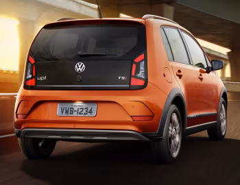 Volkswagen cross up! [Latam] '2017–19
