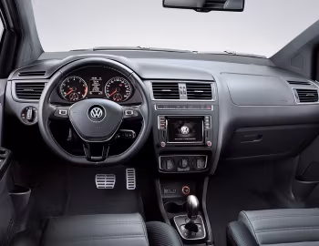 Panel frontal Volkswagen CrossFox "Urban White" '2016