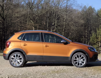 Volkswagen CrossPolo [Worldwide] (Typ 6C) '2014–17