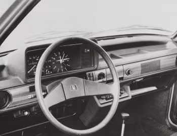 Panel frontal Volkswagen Derby GLS [EU-spec] '1977–79