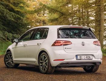 Volkswagen e-Golf [Ireland] (Typ 5G) '2017–20