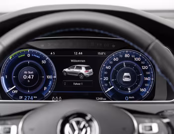 Комбинация приборов Volkswagen e-Golf [Worldwide] (Typ 5G) '2017–20