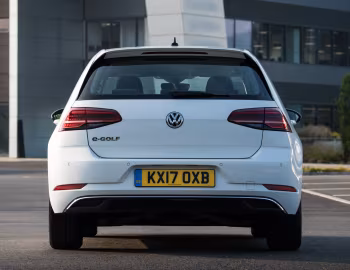 Volkswagen e-Golf [UK-spec] (Typ 5G) '2017–20