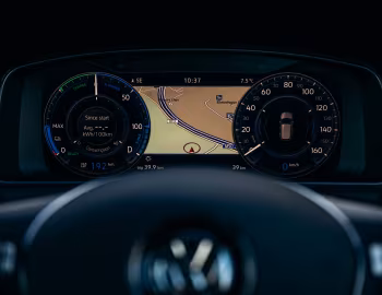 Torpedo Volkswagen e-Golf "Executive Edition" [Ireland] (Typ 5G) '2018