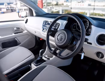 Panel frontal Volkswagen e-up! [Japan] (Typ AA) '2013–16