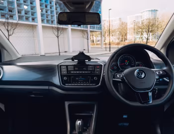 Panel frontal Volkswagen e-up! [UK-spec] '2020–pr.
