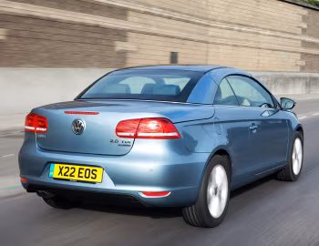 Volkswagen Eos [UK-spec] '2011–15