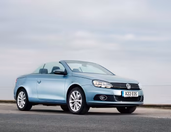 Volkswagen Eos [UK-spec] '2011–15