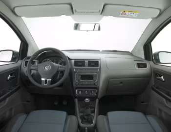 Panel frontal Volkswagen Fox BlueMotion '2014–17
