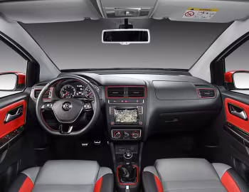 Panel frontal Volkswagen Fox "Pepper" '2015–17