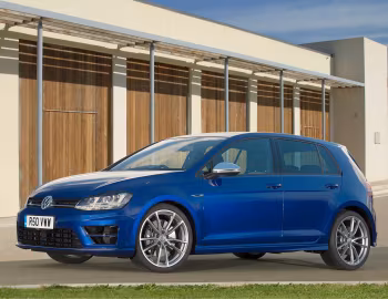 Volkswagen Golf R 5-door [UK-spec] (Typ 5G) '2014–17