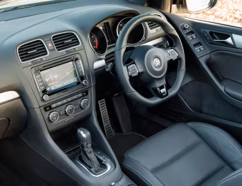 Panel frontal Volkswagen Golf R Cabriolet [UK-spec] (Typ 5K) '2013–15
