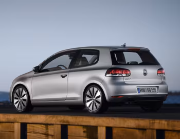 Volkswagen Golf 3-door (Typ 5K) '2008–12