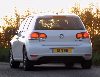 Volkswagen Golf 5-door [UK-spec] (Typ 5K) '2008–12