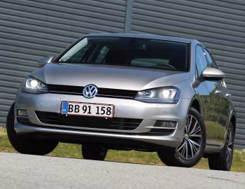 Volkswagen Golf 5-door "Allstar" (Typ 5G) '2015–16
