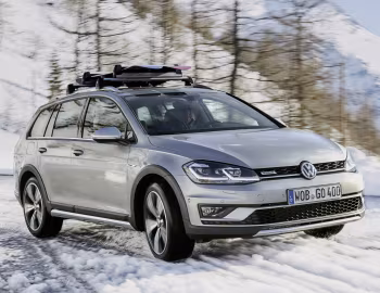 Volkswagen Golf Alltrack [Worldwide] (Typ 5G) '2017–20