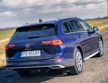 Volkswagen Golf Alltrack [Worldwide] '2020–24