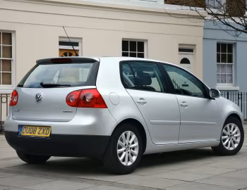 Volkswagen Golf 1.9 TDI BlueMotion [UK-spec] (Typ 1K) '2008