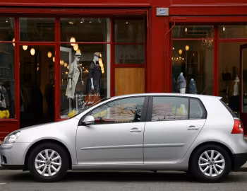 Volkswagen Golf 1.9 TDI BlueMotion [UK-spec] (Typ 1K) '2008