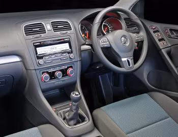 Panel frontal Volkswagen Golf BlueMotion 5-door [South Africa] (Typ 5K) '2009–12
