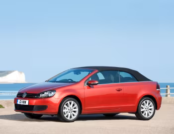 Volkswagen Golf Cabriolet [UK-spec] (Typ 5K) '2011–15