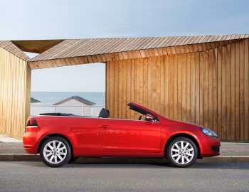 Volkswagen Golf Cabriolet [UK-spec] (Typ 5K) '2011–15