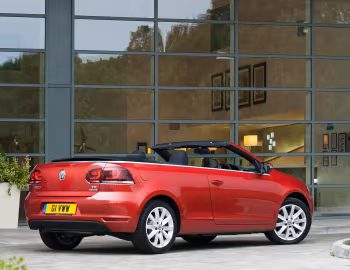 Volkswagen Golf Cabriolet [UK-spec] (Typ 5K) '2011–15