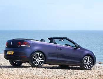 Volkswagen Golf Cabriolet [UK-spec] (Typ 5K) '2011–15