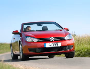 Volkswagen Golf Cabriolet [UK-spec] (Typ 5K) '2011–15
