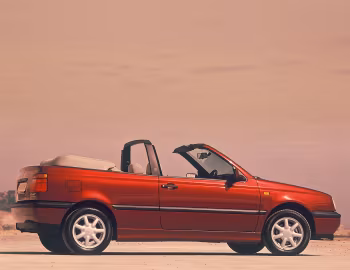Volkswagen Golf Cabrio [UK-spec] (Typ 1E) '09.1993–97
