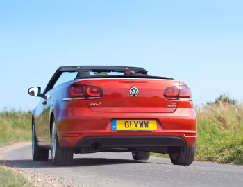 Volkswagen Golf Cabriolet [UK-spec] (Typ 5K) '2011–15